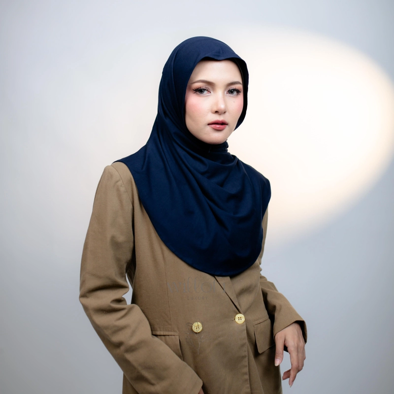 Product image Sakura Baru - Sakura Baru X Willofi - Buy 2 Get 1 Hijab Instan Elodie Rayon Premium Meleyot Inner Ciput All Size Buy 2 Get 1 Navy