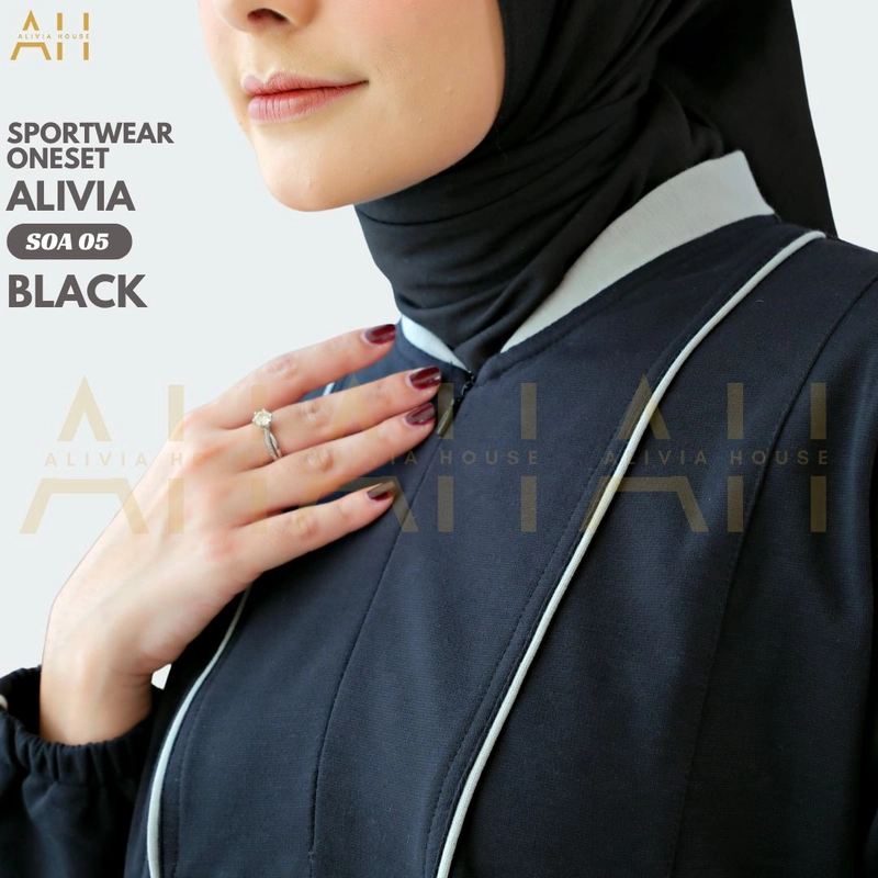 Product image Alivia House - Sportwear Oneset Alivia SOA05 - Setelan Olahraga Wanita - Baju Olahraga Kaos Muslimah M Black