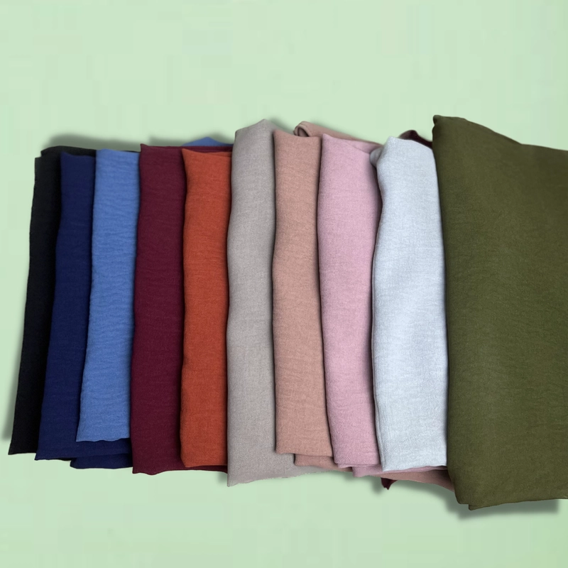 Product image Loverhydar - Loverhydar - Hijab Bergo Cyra Crinkle L Espresso