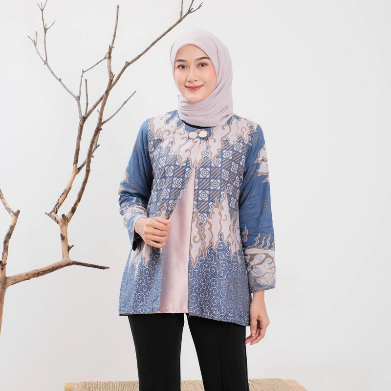 Product image Kois Batik - Atasan Batik Wanita Blouse Kekinian Baru Motif seroja Xxl seroja blue