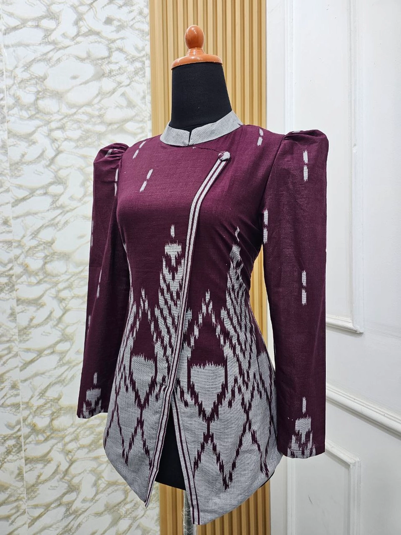 Product image Kois Batik - Batik Baju Kerja Modern Kekinian Berlapis furing motif songket S Blouse songket burgu