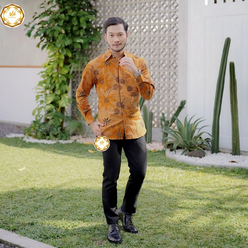 Product image Rambe Batik Indonesia - Batik Couple Casual Muda dan Sporty Full Katun Prima Bisa Beli Pisah M Kemeja Saja
