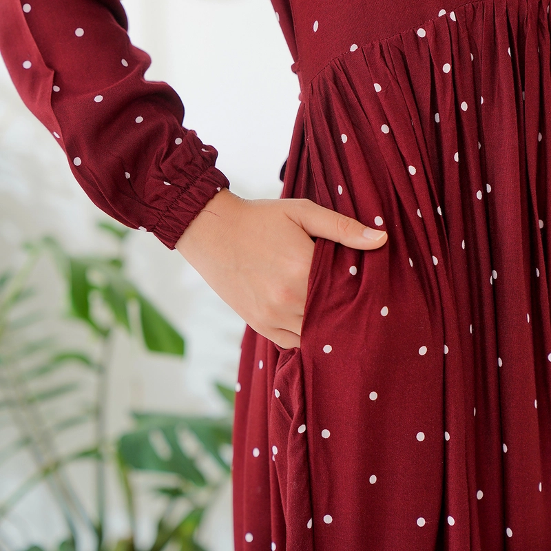 Product image Lusianasae - Yasmin dress Syari Muslimah warna MAROON bahan Rayon Viscose Premium Busui Friendly S MAROON