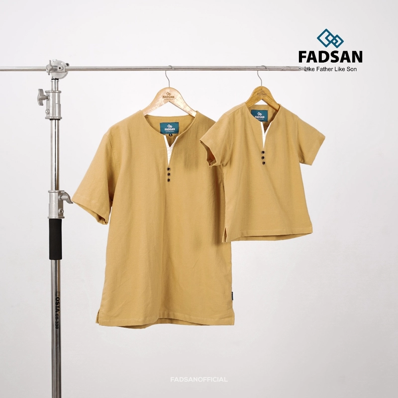 Product image FADSAN - Kemeja Polos Couple Ayah dan Anak Laki-Laki Kerah V Warna Yellow - Vee Series SIZE ANAK M VEE YELLOW