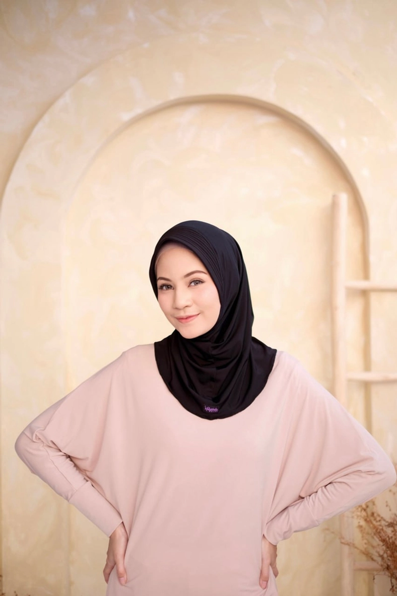 Product image Milyarda Hijab - Paket Hampers Box SegiEmpat Motif 2pcs Box