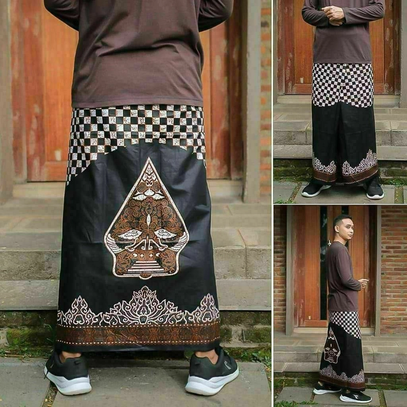 Product image Kois Batik - SARUNG SANTRI DEWASA MOTIF GUNUNGAN WAYANG BAGUS SEKALI HITAM KOMBINASI Sarung Dewasa Gunungan wayanghitam