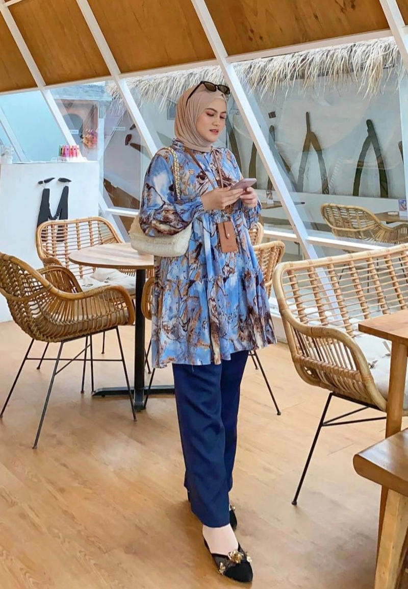 Product image Valencia - Ameena Set - One Set Wanita Rayon Premium Setelan Baju Ruffle Lengan Balon Panjang Set Celana Panjan All Size Ameena Sky