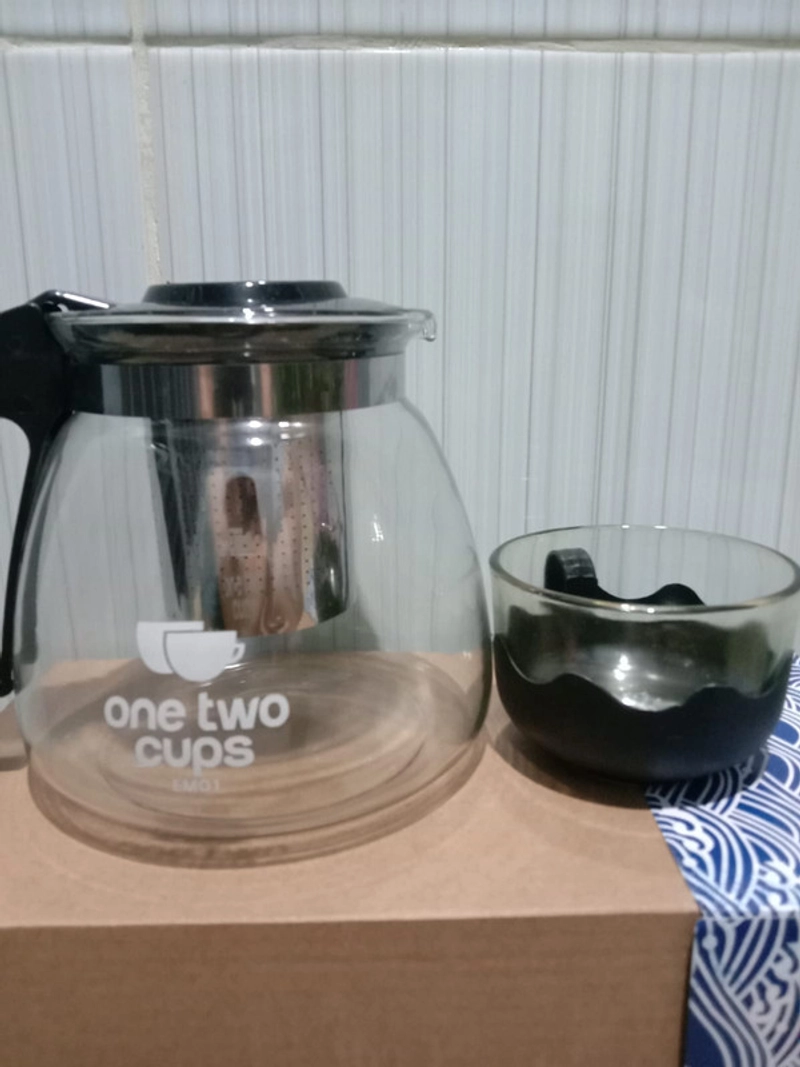 Product image RUMAH RAYA - Set Teko Pitcher 950ml with 4 Gelas - EM01 Set Hitam