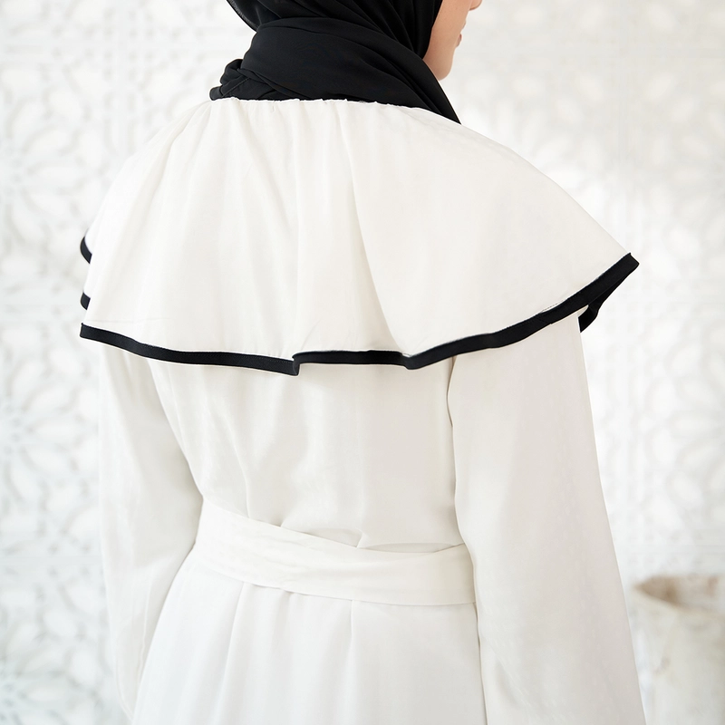 Product image Lusianasae - Arabesque Dress Busui Friendly Pantai bahan katun dolby M Broken white