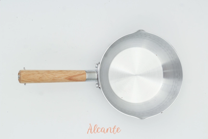 Product image Alcante - Panci Susu Gagang Kayu Panci SIlver