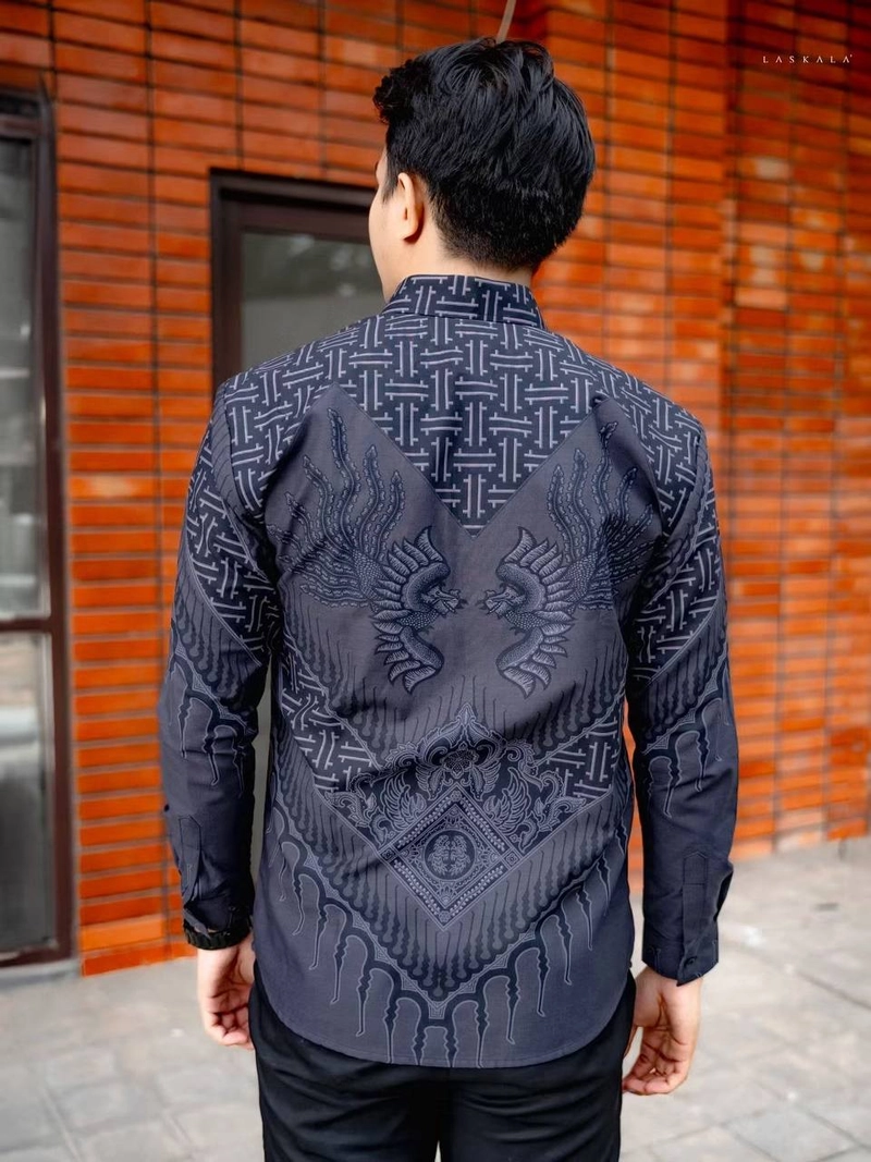 Product image Batik Alfin - Kemejan Batik pria dewasa Lengan panjang motif Gagak kembar modern terbaru M Gagak kembar abu