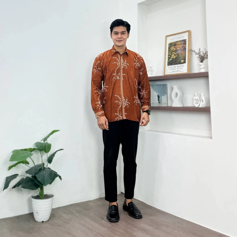 Product image Kois Batik - Batik kembaran tunik dan kemeja terbaru simpel keren motif aluna bata M Kemeja aluna bata