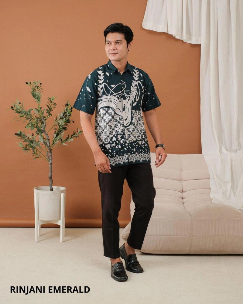 Product image Kois Batik - Batik Pria Kemeja Dewasa Terbaru motif rinjani M Hem rinjani emerald