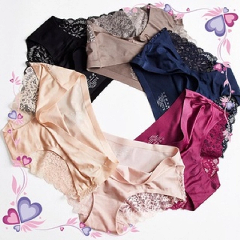 Product image Celana dalam wanita renda lembut CD13 M Random