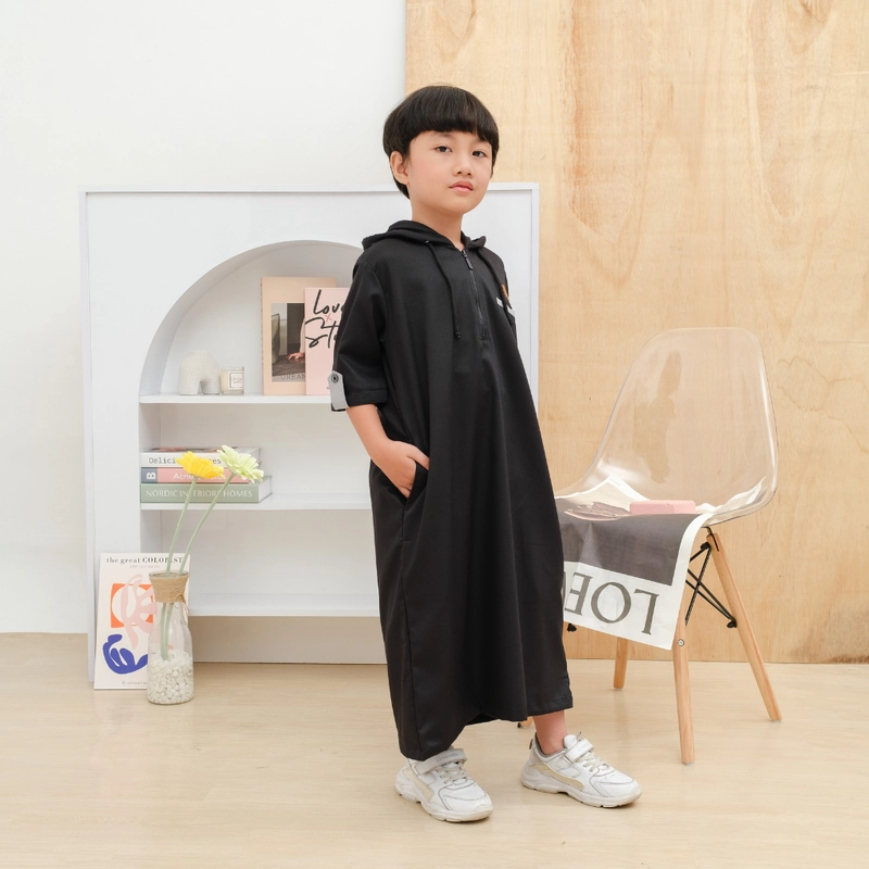 Product image Kawan Muslim - Jubah Hoodie Anak Laki Laki Usia 1-14 Tahun Warna Hitam Coklat Maroon (KM8) 1&2 TAHUN Hitam