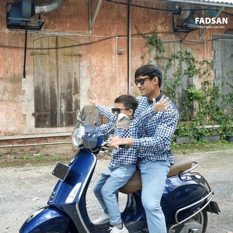 Product image FADSAN - Kemeja Retro Kotak-Kotak Navy Lengan Panjang Ayah dan Anak - Retro Series SIZE ANAK XS RETRO NAVY