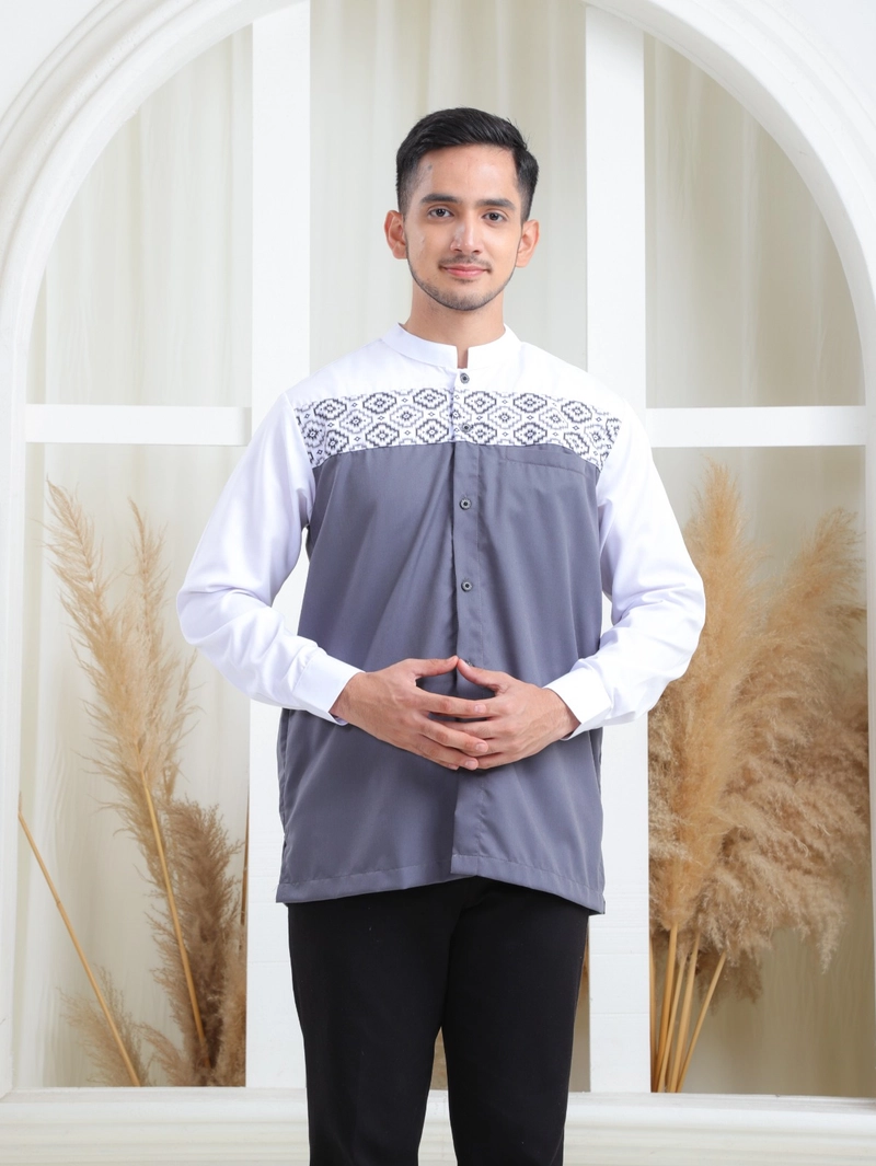 Product image MOSQU MOSLEM QUALITY - [PO] Baju Koko Dewasa Lengan Panjang Model Khaleed S Putih-Abu