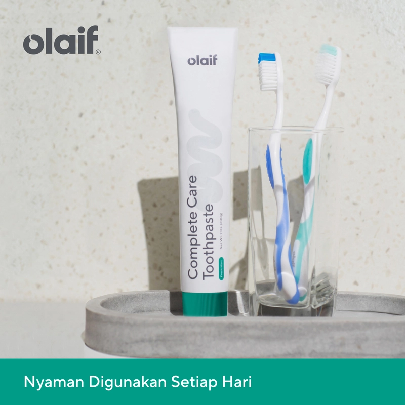 Product image Olaif Pro Clean Toothbrush - Sikat Gigi - Soft / Medium Soft 1 Pcs