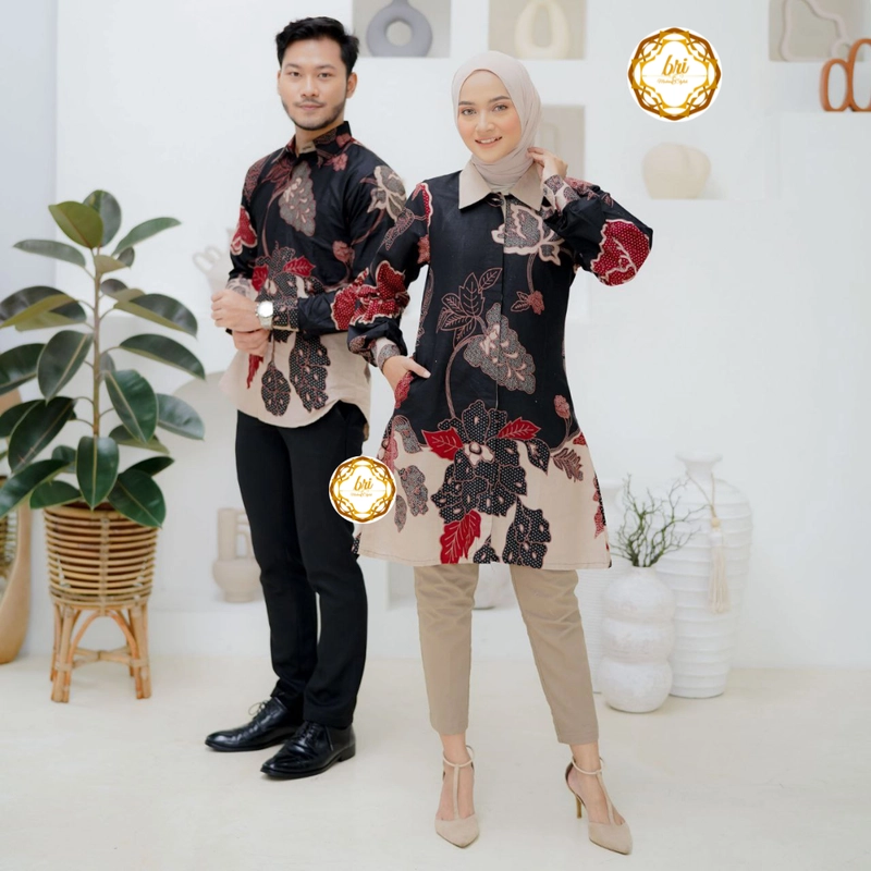 Product image Rambe Batik Indonesia - Couple Tunik Mawar Exclusive Hitam Kemeja Saja Size M Hitam