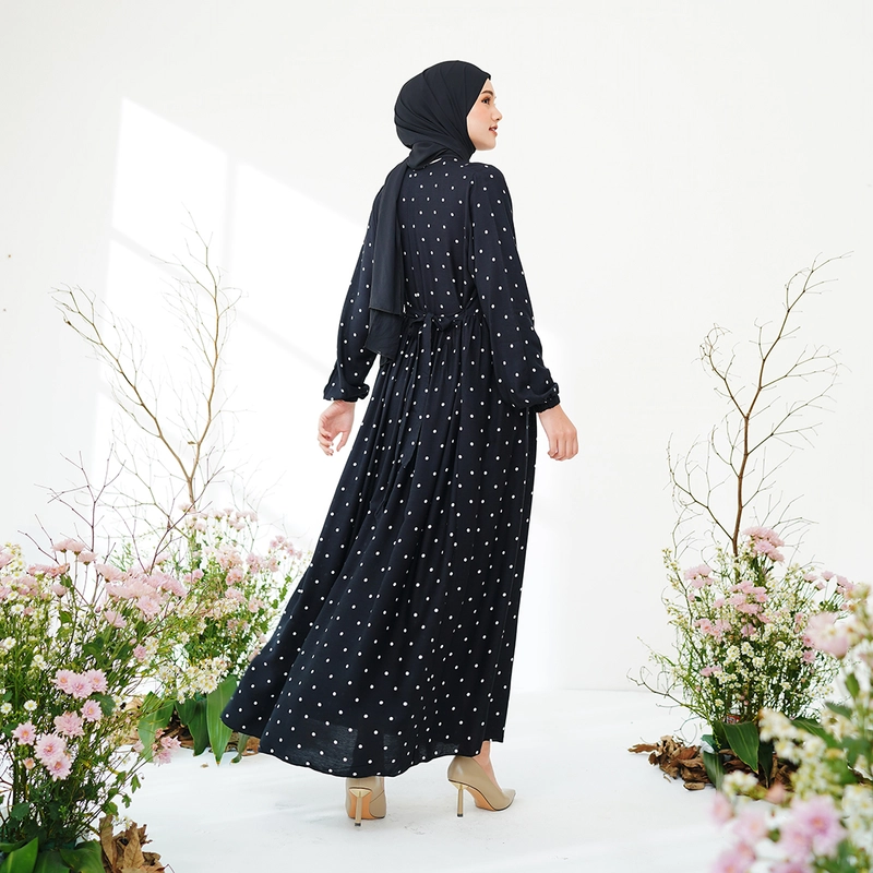 Product image Yasmin dress Syari Muslimah warna HITAM bahan Rayon Viscose Premium Busui Friendly S HITAM