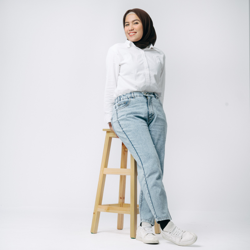 Product image MKY Clothing - BOYFRIEND TAPERED JEANS WANITA AQUA S (26) MIUU02-AQU Aqua