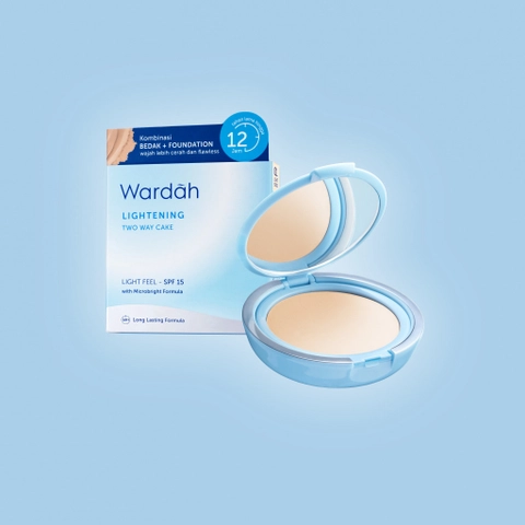 Wardah Jabar - Lightening Powder Foundation Light Feel
