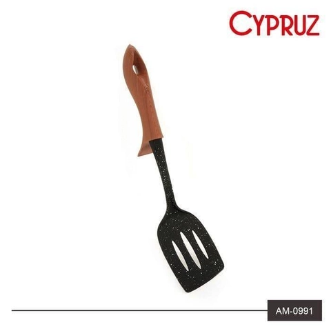 Cypruz - Turner Lubang AM- 0991