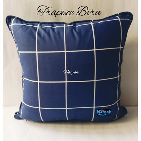 By Najah Aef Sarung Bantal Sofa Trapeze Biru (Sarungnya Aja)