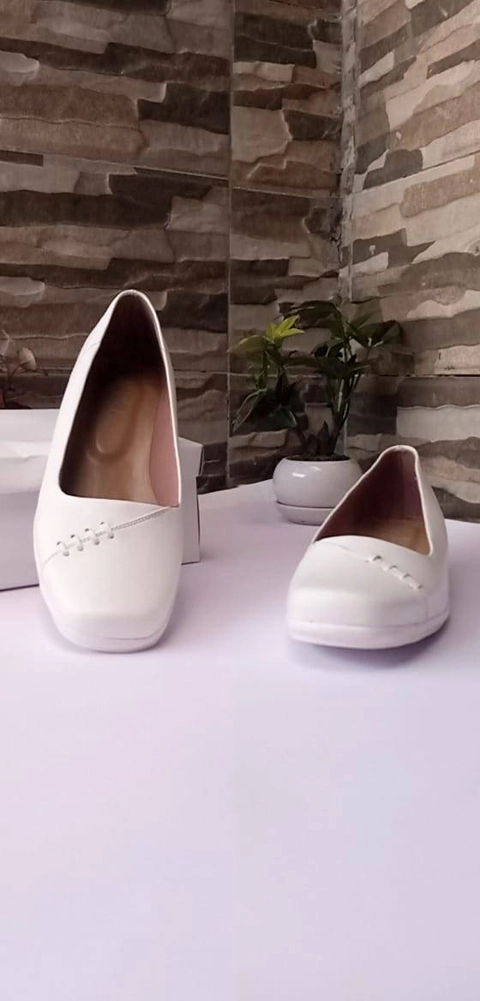 CBR Six - Sepatu Pantofel Formal Perawat Wanita PU Maheera01