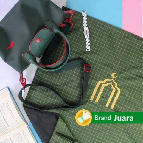 Nafeesa - ST. Hijau Kotak