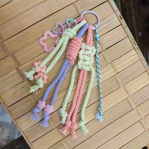 ALMIRA STORE - BAG CHARM Gantungan Tas Macrame Peach