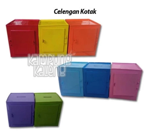 Kampung Kaleng - Celengan Kotak