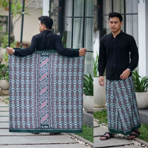 Khisna collection - Sarung dewasa batik fairus new motif keren bila dipakai pria dan nyaman