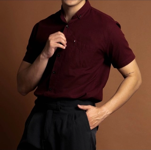 MR DEE - Kemeja pendek pria maroon