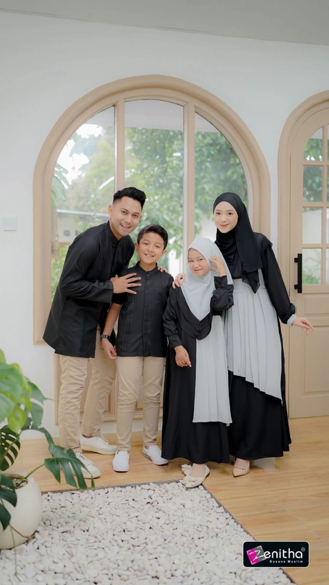 Zenitha - Sarimbit Zenitha Khazanah Black Family Set