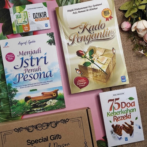 Pustaka Arafah - Paket Buku Hampers Kado Pernikahan