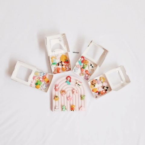 Leika - PAKET BROSS MINI IMUT KARAKTER ANAK UNTUK HIJAB JILBAB MURAH LUCU SEMAT HIJAB