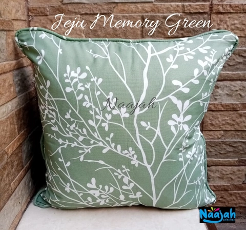 By Najah Aef - Sarung Bantal Sofa Jeju Memory Green Sarungnya Aja