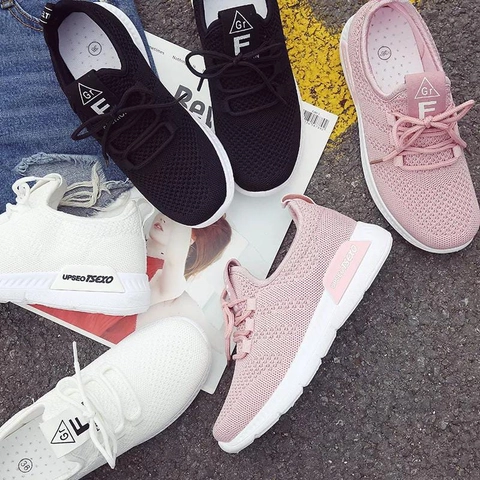 LUXIA - Sepatu Kets Sneakers Wanita Casual Upseo New Smile F