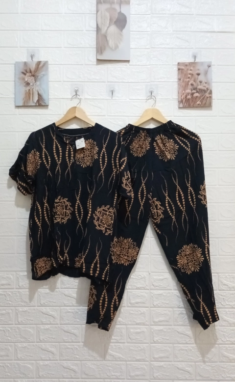 Fisky Collection - Setelan Batik Santung