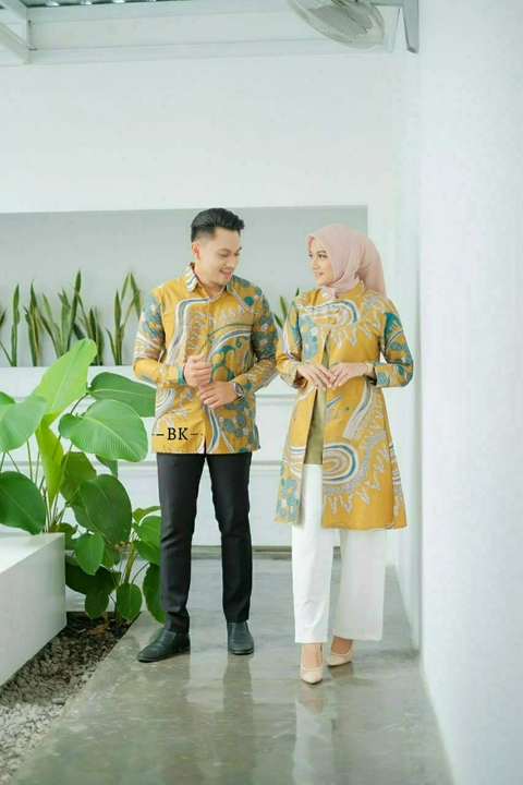 Ks muslim fashion - Atasan Batik Wanita Dan Pria Dewasa Terbaru Motif abtrak