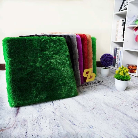 Berkah Saluyu - Alas Duduk Kotak non antislip bulu rasfur EMPUK Diameter 40cm isi busa Royal SPB