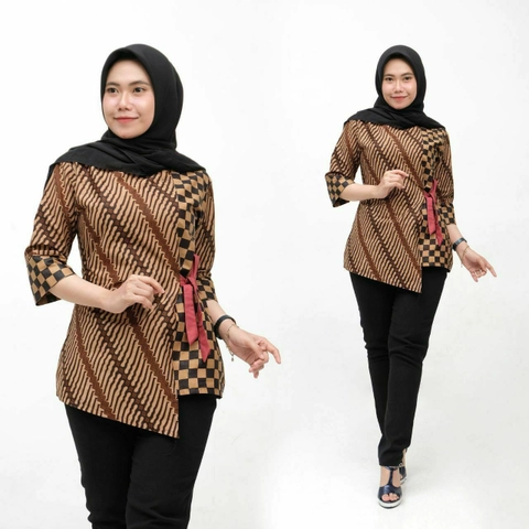 Batik Berjaya - Blus batik kembang jarik