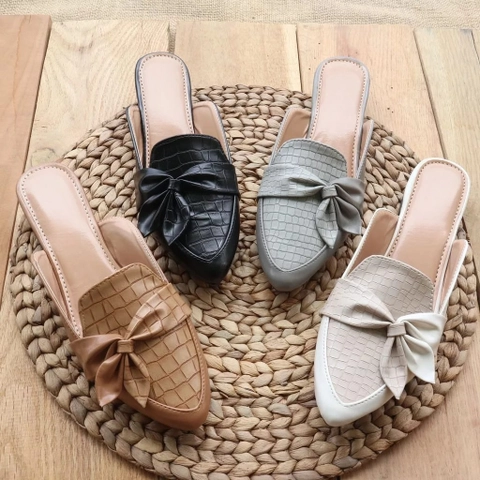 LUXIA - Sandal Selop Hels Wanita 3 Cm Qaila-01
