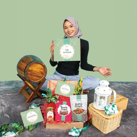 Rendang Den Lapeh - Hampers Raya Series Rendang Den Lapeh Makanan Premium Gift Box Eklusif Hari Raya