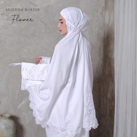 Uzn Mukena Dewasa Putih Flower Bordir Renda Punggung Rose Cantik Putih Katun Lembut Adem Premium 1
