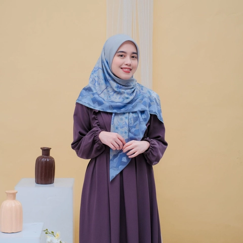 Dyaramira - Sakura Scarf Kerudung Segi Empat