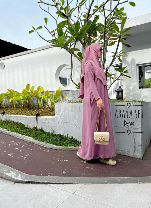 ALMIRA STORE - ABAYA SET BERGO CRINKLE