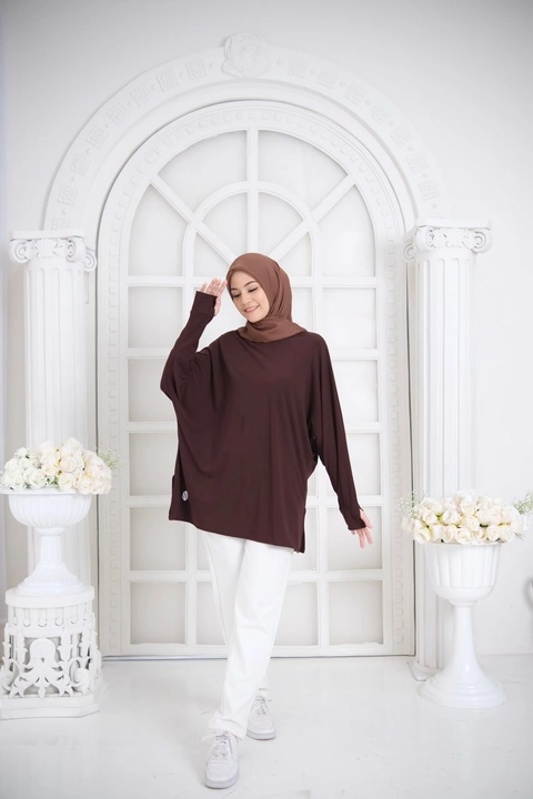 Milyarda Hijab Official - Ryla Sporty Batwing Top
