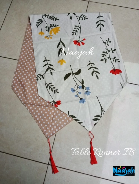 By Najah Aef - Table Runner IB